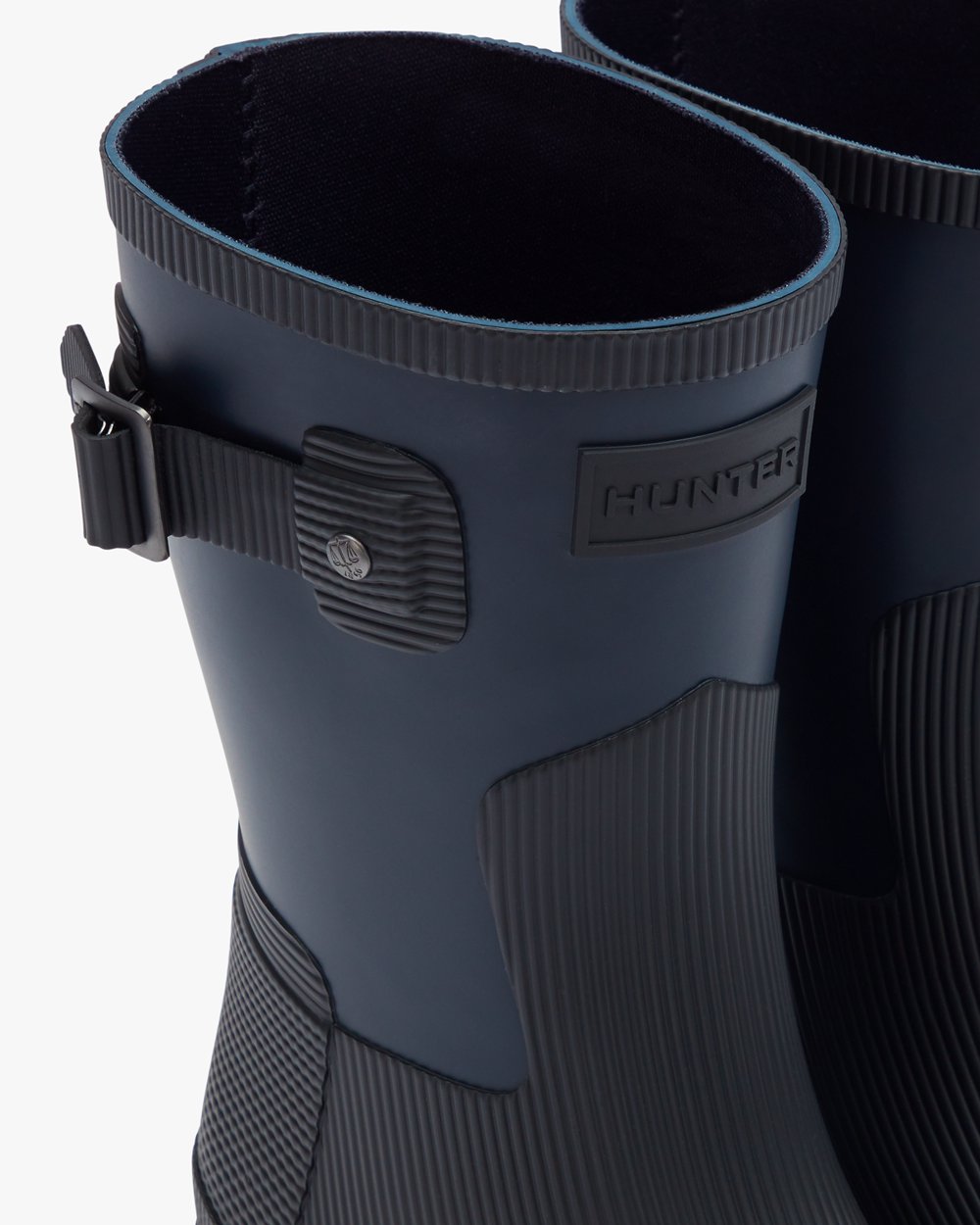 Bottes Courtes de Pluie Hunter Refined Texture Block Slim Fit Femme Bleu Marine/Noir THROCVX-67